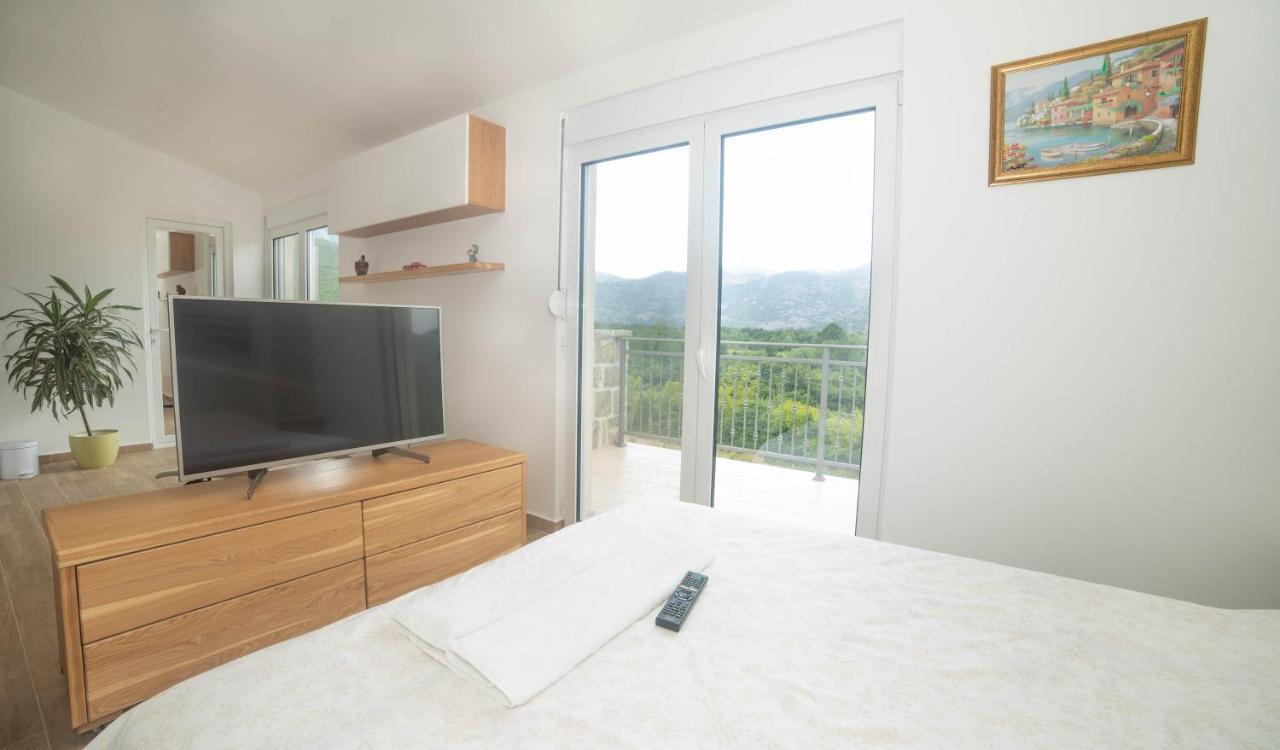 Plamenatz Studio Apartments Virpazar Exterior photo