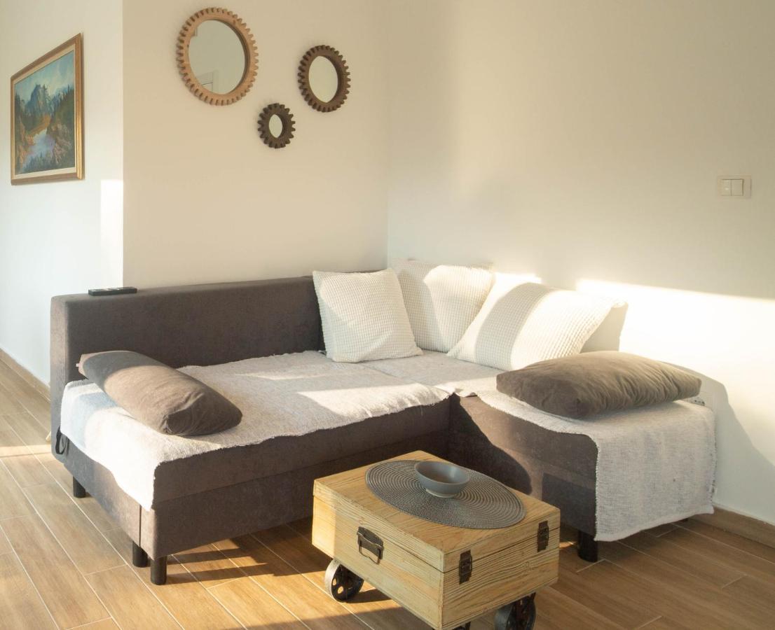 Plamenatz Studio Apartments Virpazar Exterior photo