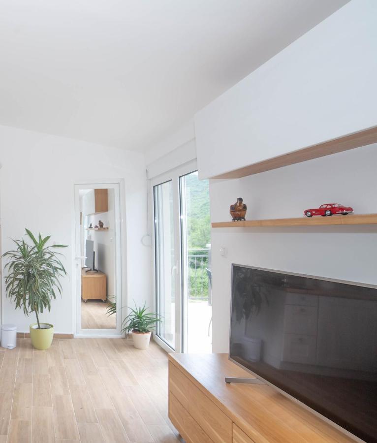 Plamenatz Studio Apartments Virpazar Exterior photo